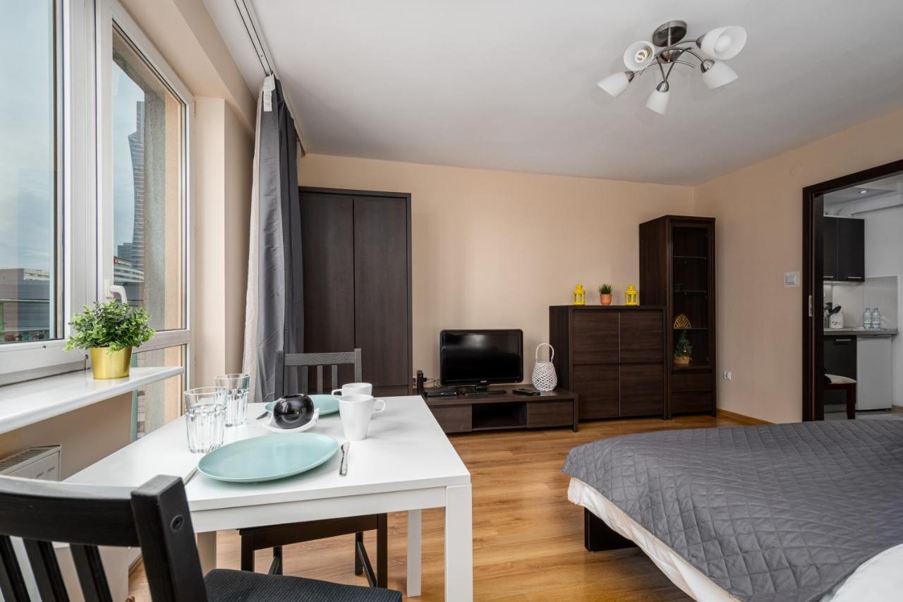 Warsaw Apartments Jana Pawla II 18 Street Exterior photo